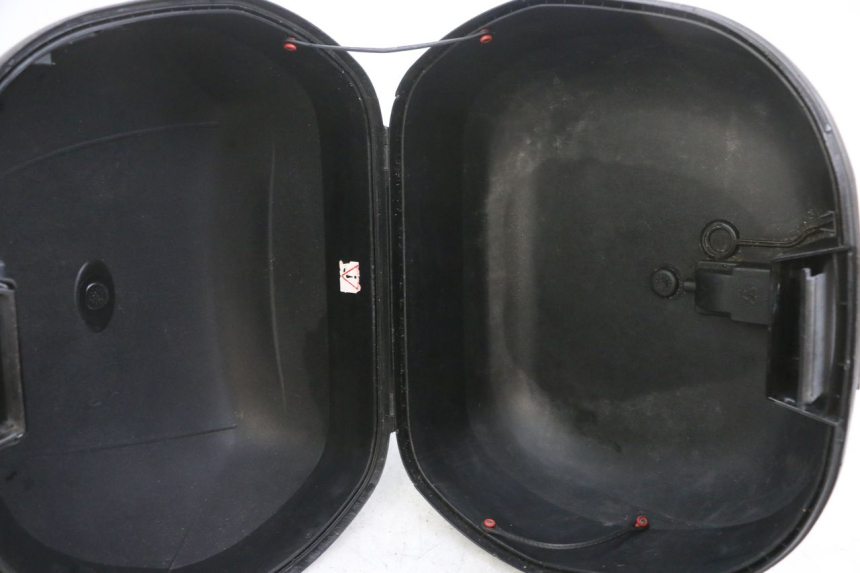 photo de PORTE PAQUET YAMAHA NEOS NEO'S 4T 50 (2008 - 2016) - Gros plan technique