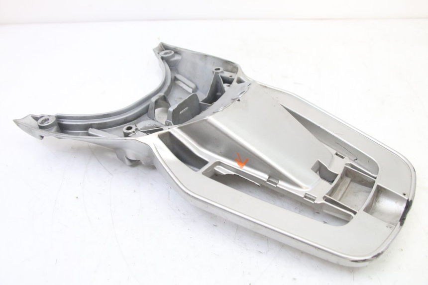 photo de PORTE PAQUET PIAGGIO VESPA GRANTURISMO 125 (2003 - 2007)