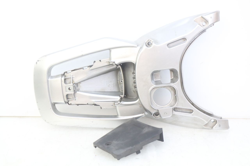 photo de PORTE PAQUET PIAGGIO VESPA GRANTURISMO 125 (2003 - 2007)