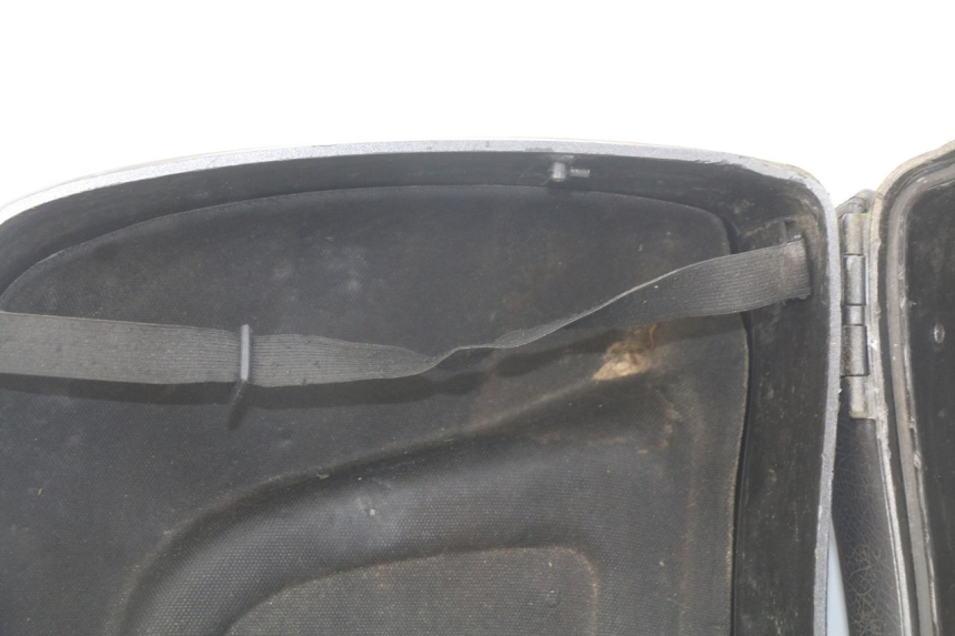 photo de PORTE PAQUET PIAGGIO X9 EVOLUTION 125 (2003 - 2007)