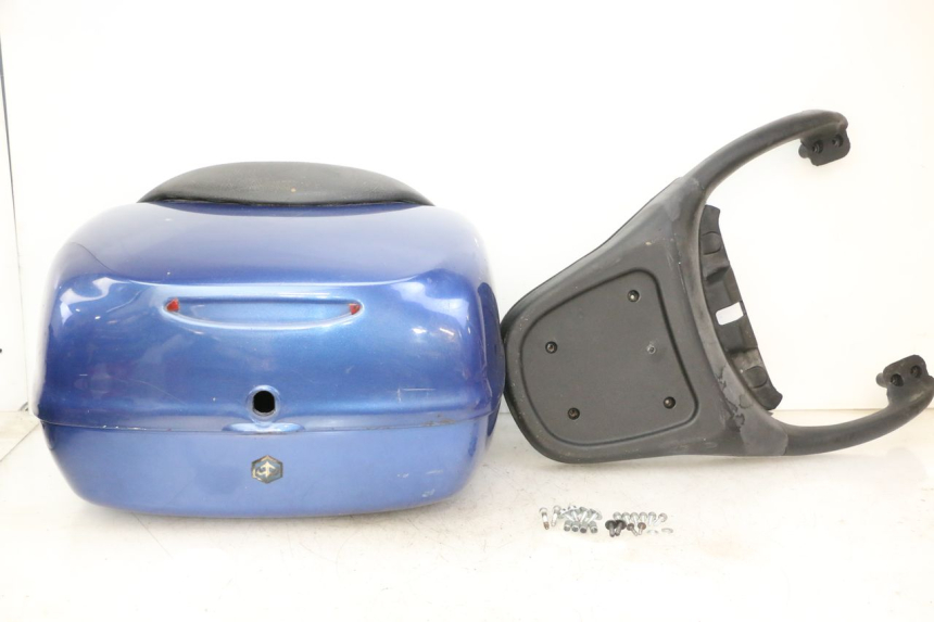 photo de PORTE PAQUET PIAGGIO X9 EVOLUTION 125 (2003 - 2007)