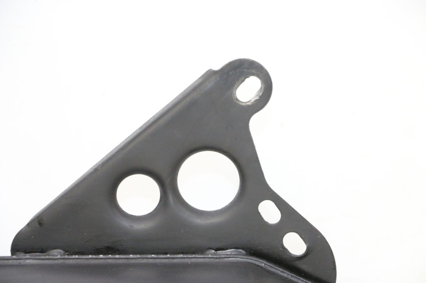 photo de POT ECHAPPEMENT MBK BOOSTER SPIRIT NAKED 50 (2004 - 2017) - Vue rapprochée