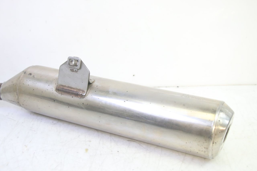 photo de POT ECHAPPEMENT DROIT YAMAHA FJR ABS 1300 (2006 - 2012) - Points de fixation