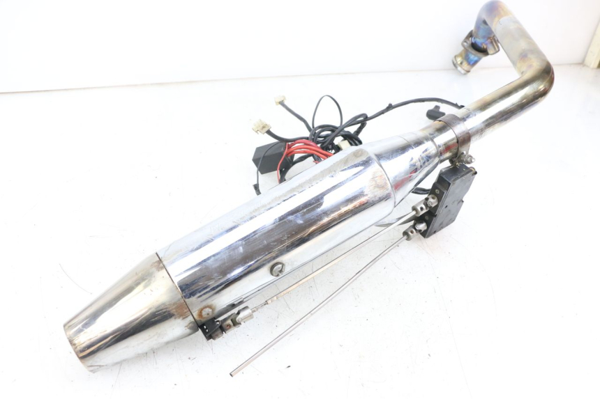 photo de POT ECHAPPEMENT HARLEY DAVIDSON SPORTSTER XL CUSTOM 1200 (2003 - 2004)