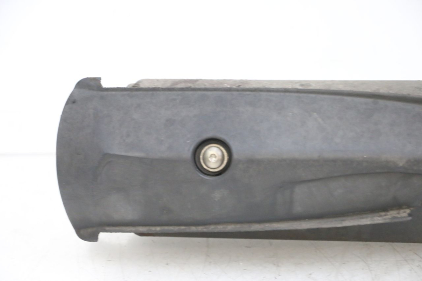 photo de POT ECHAPPEMENT PEUGEOT KISBEE 4T 50 (2010 - 2017) - Vue rapprochée