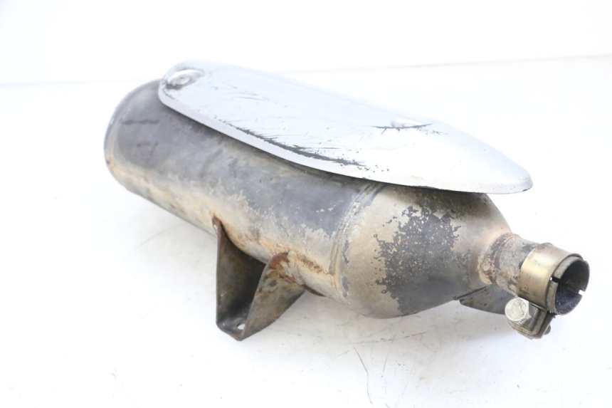 photo de POT ECHAPPEMENT PIAGGIO MP3 RL 250 (2007 - 2010) - Gros plan technique