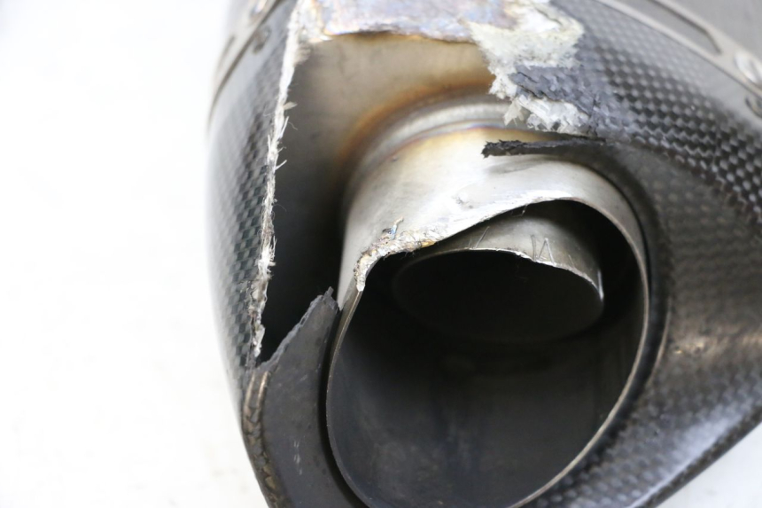 photo de POT ECHAPPEMENT YAMAHA MT-07 MT07 ABS 700 (2018 - 2020) - Gros plan technique