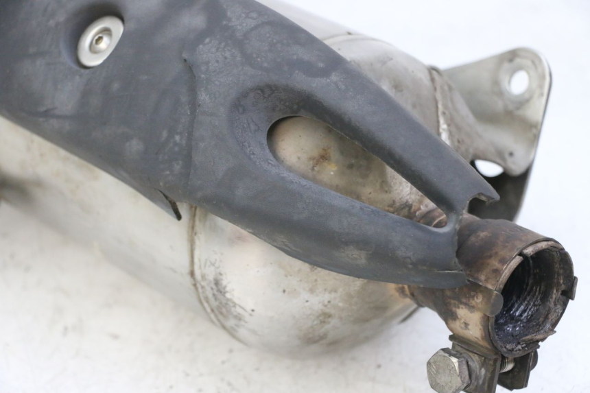 photo de POT ECHAPPEMENT PIAGGIO MP3 LT 400 (2007 - 2012)