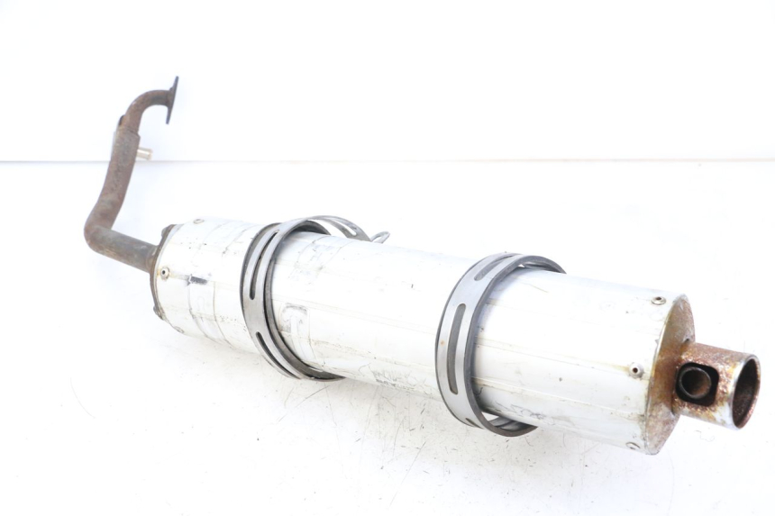 photo de POT ECHAPPEMENT VONROAD YIBEN 125 (2006 - 2010) - Gros plan technique