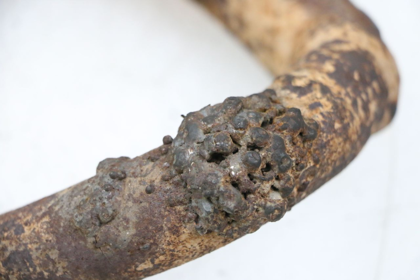 photo de POT ECHAPPEMENT PIAGGIO ZIP 2T 50 (2009 - 2019) - Points de fixation