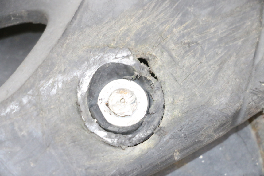 photo de POT ECHAPPEMENT PIAGGIO ZIP 4T 50 (2018 - 2020) - Zoom qualité