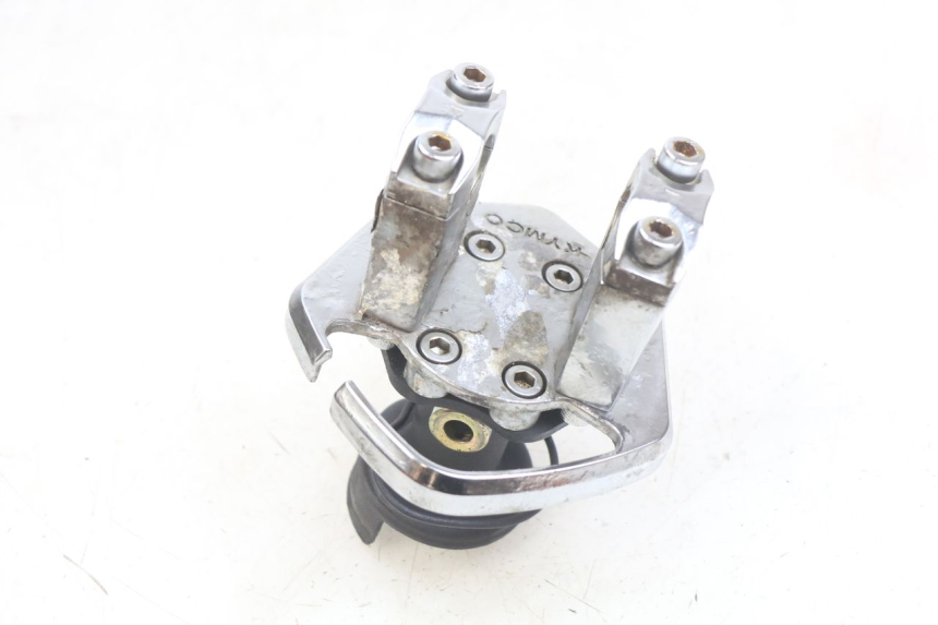 photo de POTENCE KYMCO AGILITY NAKED RENOUVO 2T 50 (2011 - 2018)