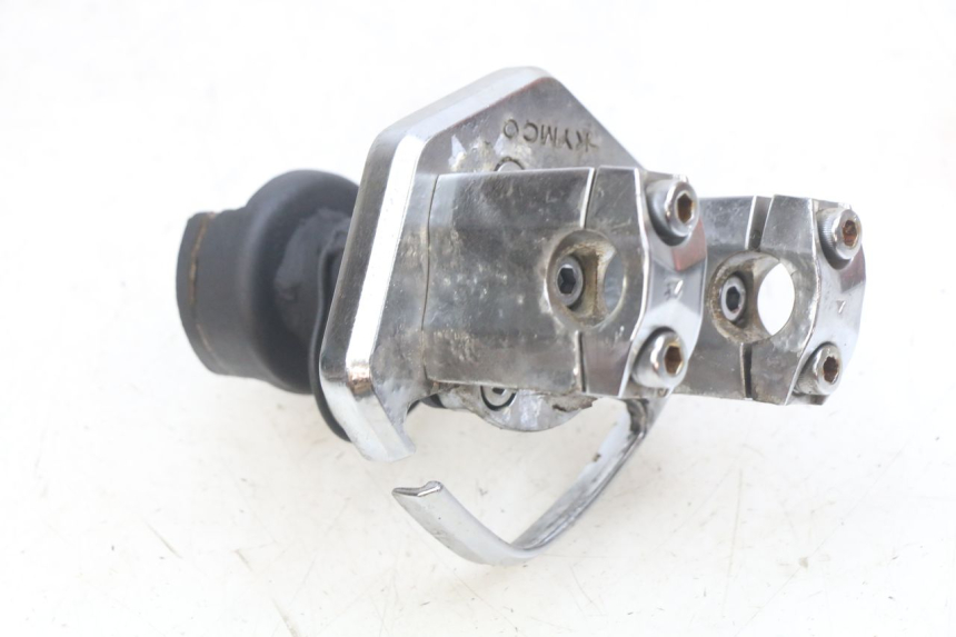 photo de POTENCE KYMCO AGILITY NAKED RENOUVO 2T 50 (2011 - 2018)