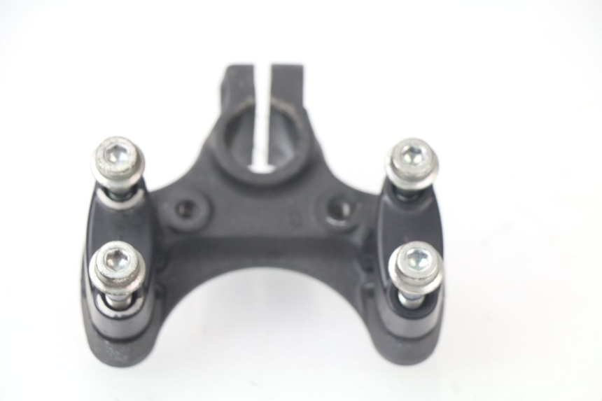 photo de POTENCE SUZUKI AN BURGMAN 400 (2006 - 2010)