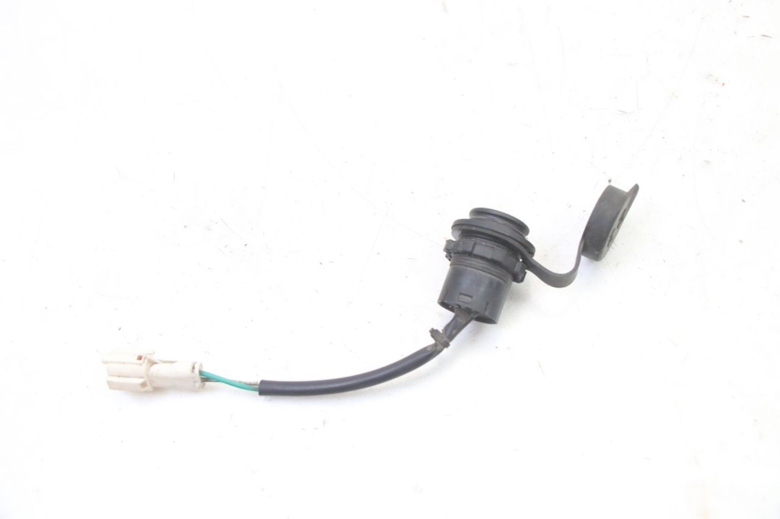 photo de PRISE ALLUME CIGARE SYM FIDDLE 3 III 125 (2014 - 2020)