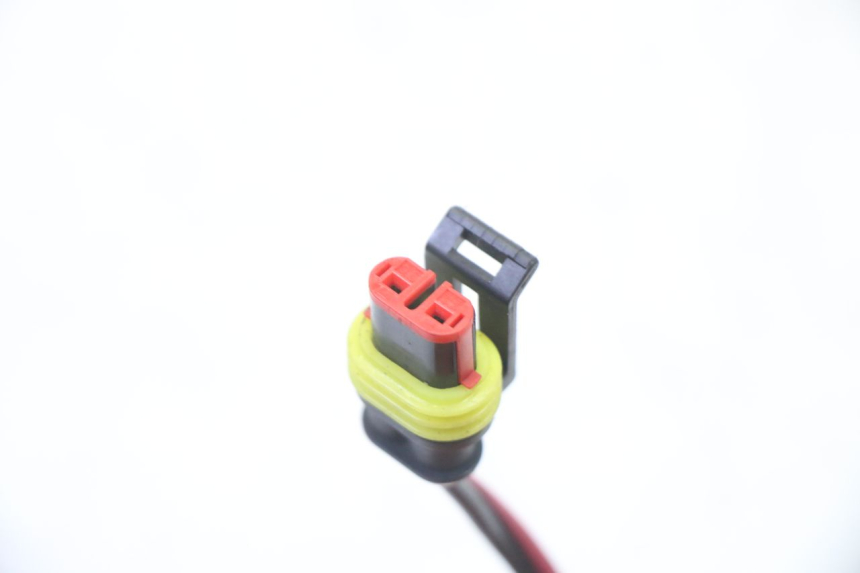 photo de PRISE ALLUME CIGARE PIAGGIO MP3 HPE 310 (2024 - 2025)