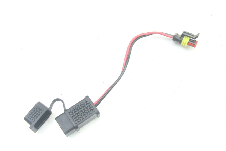 photo de PRISE ALLUME CIGARE PIAGGIO MP3 500 (2014 - 2016)