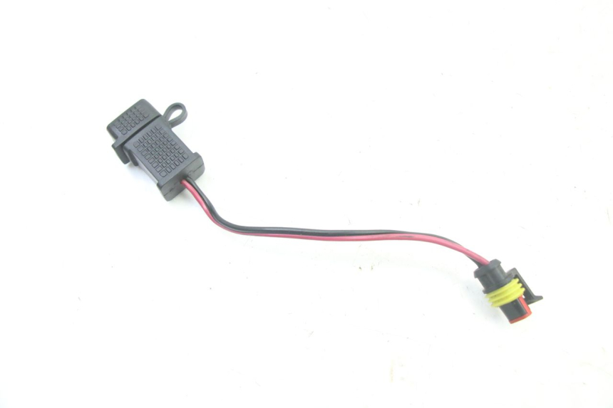 photo de PRISE ALLUME CIGARE APRILIA SR 2T 50 (2018 - 2022)