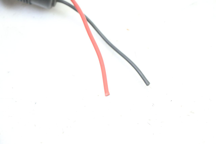 photo de PRISE ALLUME CIGARE HONDA ST PAN EUROPEAN 1300 (2002 - 2013)