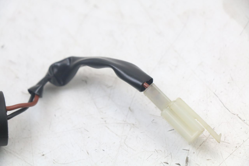 photo de PRISE ALLUME CIGARE YAMAHA XMAX X-MAX ABS 125 (2017 - 2020)