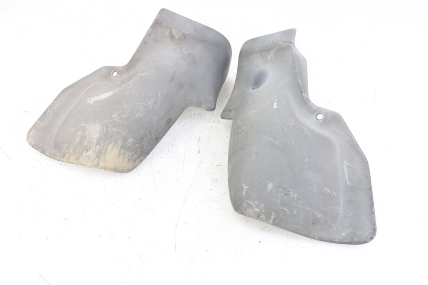 photo de PROTEGE MAIN APRILIA SCARABEO GT 125 (1999 - 2007)