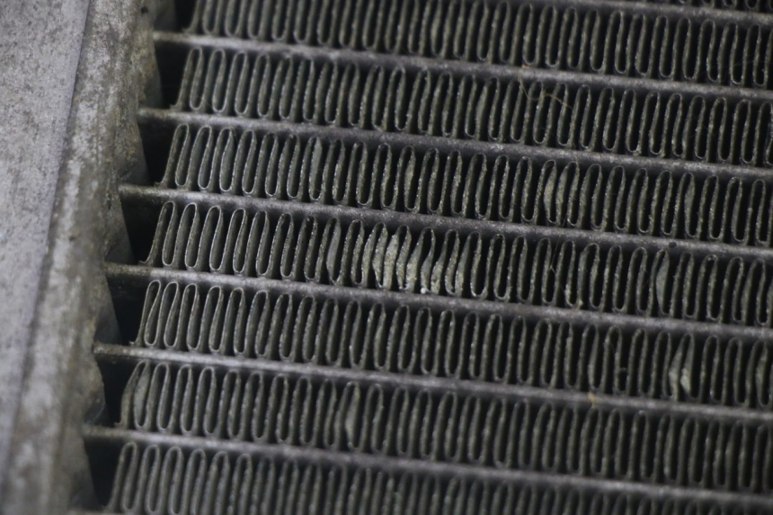 photo de RADIATEUR SUZUKI BURGMAN 125 (2007 - 2014)