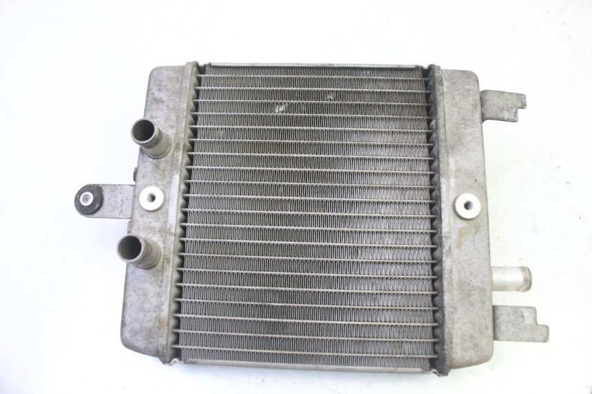 photo de RADIATEUR SUZUKI BURGMAN 125 (2007 - 2014)