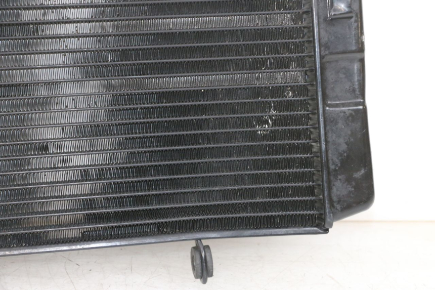 photo de RADIATEUR SUZUKI DL V STROM 1000 (2002 - 2007) - Photo complémentaire