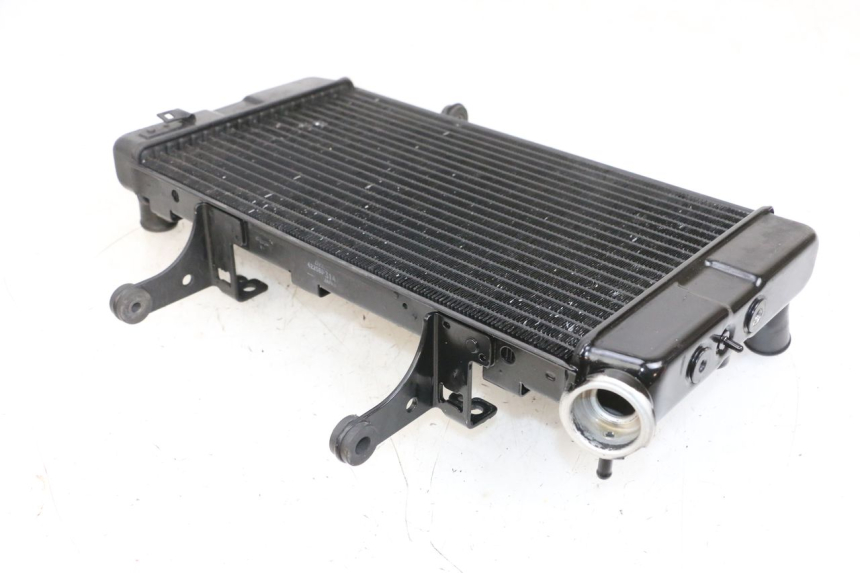 photo de RADIATEUR SUZUKI DL V STROM 1000 (2002 - 2007) - Pièce contrôlée