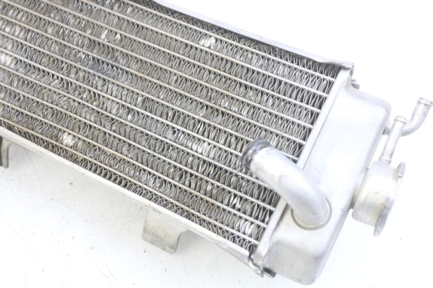 photo de RADIATEUR DROIT HONDA CRF CR-F 450 (2009 - 2012)