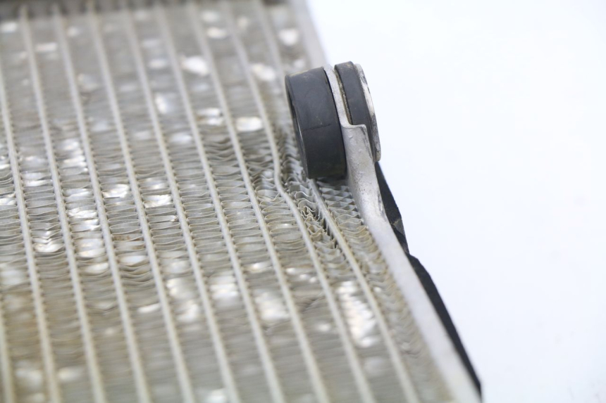 photo de RADIATEUR DROIT YAMAHA YZ-F YZF 250 (2007 - 2013)