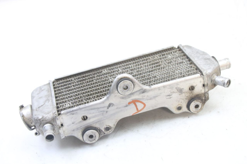 photo de RADIATEUR DROIT YAMAHA YZ 125 (2006 - 2016)