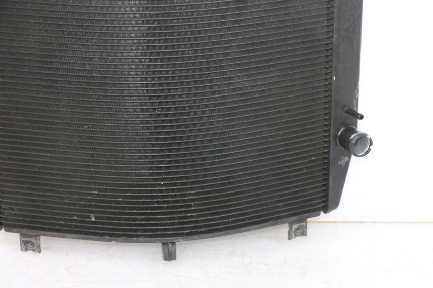 photo de RADIATEUR YAMAHA FJR ABS 1300 (2006 - 2012) - Zoom composants