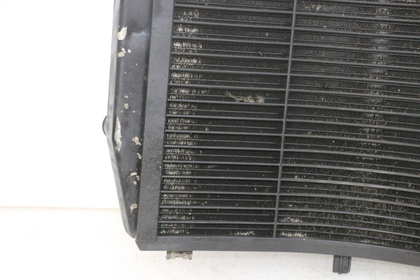 photo de RADIATEUR YAMAHA FJR ABS 1300 (2006 - 2012) - Focus structure