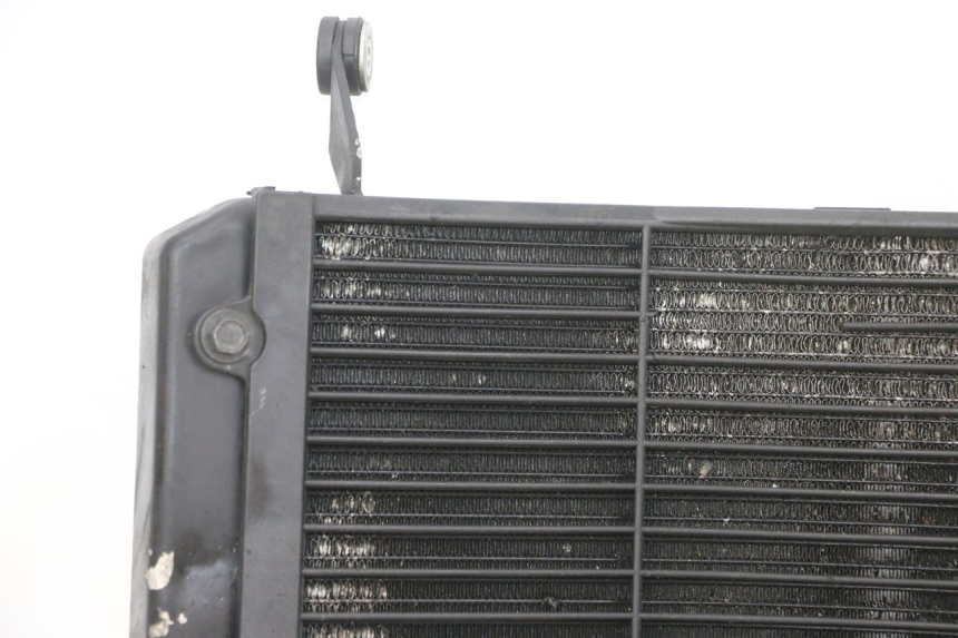 photo de RADIATEUR YAMAHA FJR ABS 1300 (2006 - 2012) - Aperçu profil