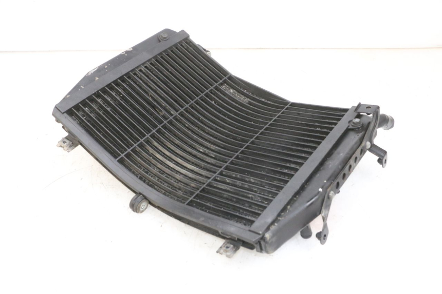 photo de RADIATEUR YAMAHA FJR ABS 1300 (2006 - 2012) - État de surface