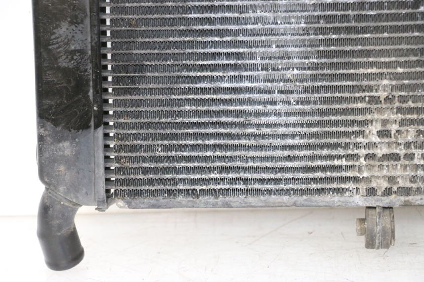 photo de RADIATEUR YAMAHA FZ6 FAZER S2 600 (2007 - 2011)