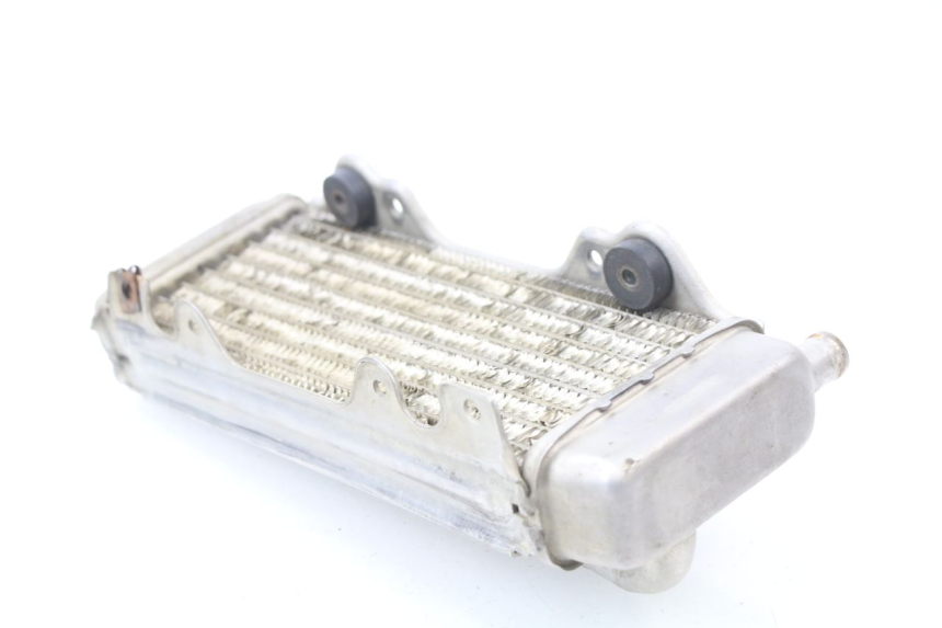 photo de RADIATEUR GAUCHE YAMAHA YZ 125 (1998 - 2005)