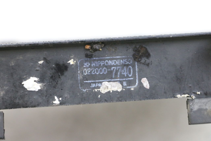 photo de RADIATEUR KAWASAKI GPZ RX 1000 (1986 - 1988) - Autre angle de vue