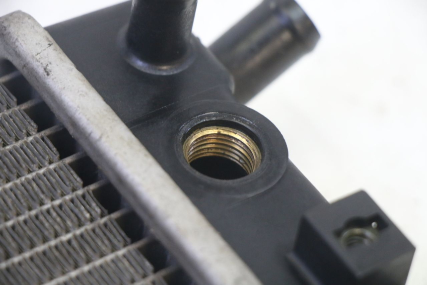 photo de RADIATEUR KYMCO GRAND DINK 125 (2002 - 2007)