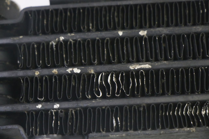 photo de RADIATEUR HUILE KYMCO ZING 125 (1997 - 2003) - Points de fixation