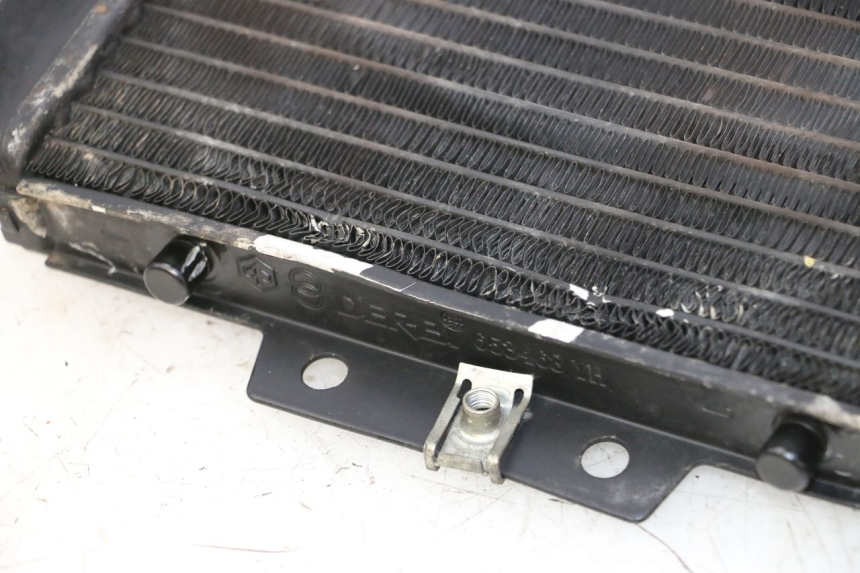 photo de RADIATEUR PIAGGIO MP3 500 (2011 - 2015)