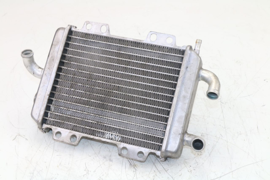 photo de RADIATEUR PEUGEOT ELYSTAR 125 (2002 - 2007)