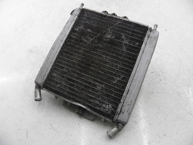 photo de RADIATEUR PIAGGIO X8 125 (2004 - 2007)