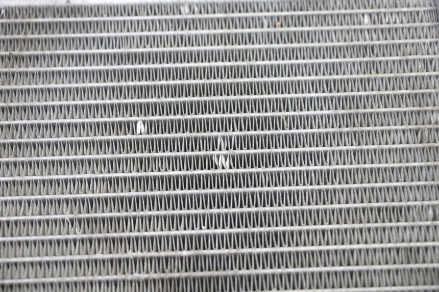 photo de RADIATEUR PEUGEOT SATELIS 250 (2006 - 2012)