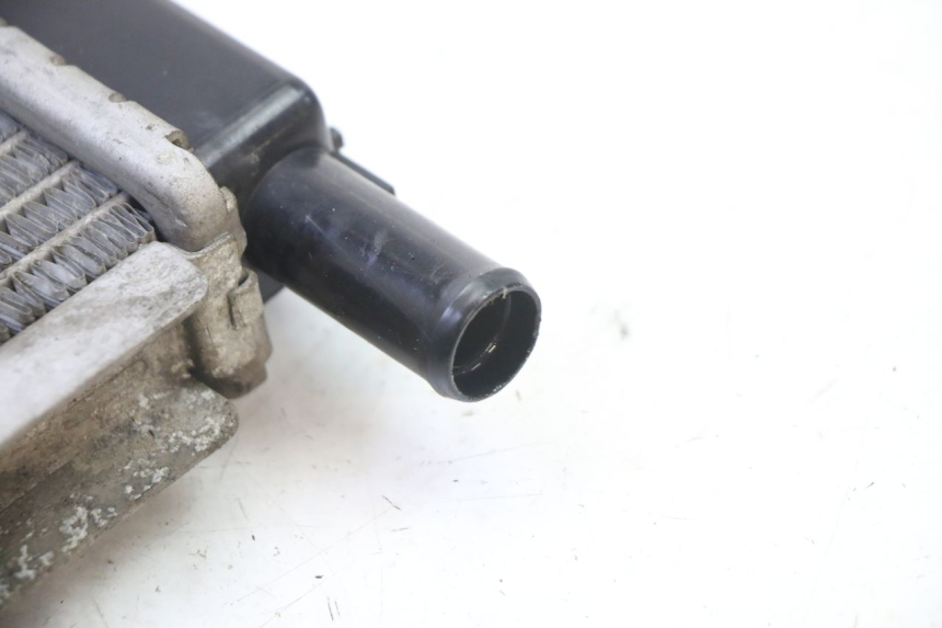 photo de RADIATEUR PEUGEOT SATELIS 250 (2006 - 2012)