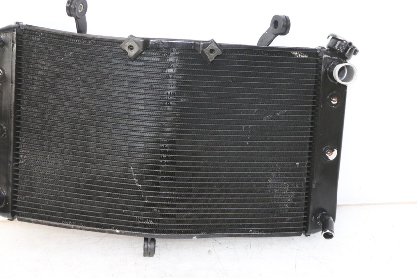 photo de RADIATEUR YAMAHA FZ1 FAZER 1000 (2007 - 2009)