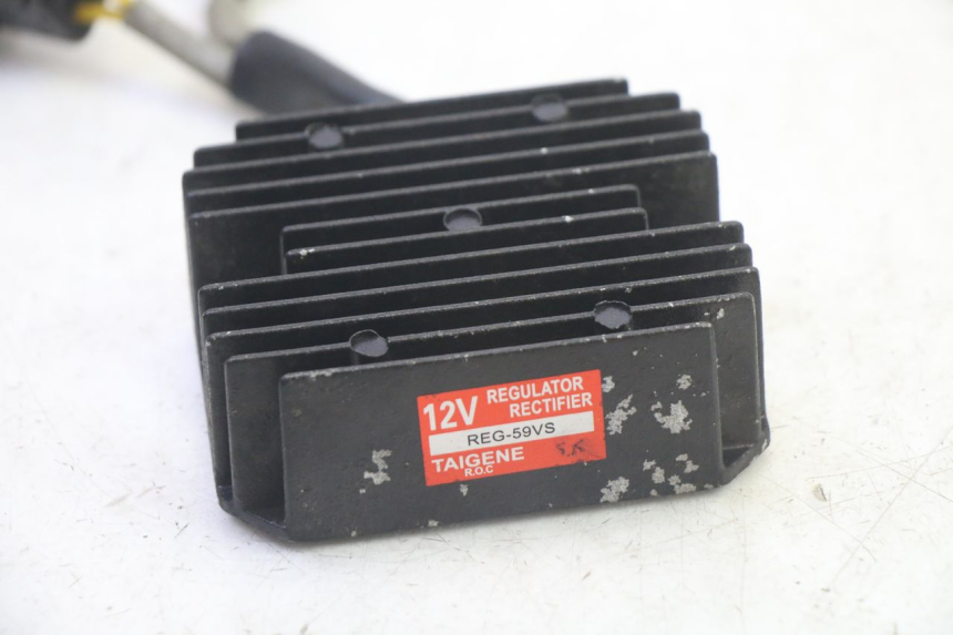 photo de REGULATEUR CHARGE QUADRO 4 4D 350 (2015 - 2018)