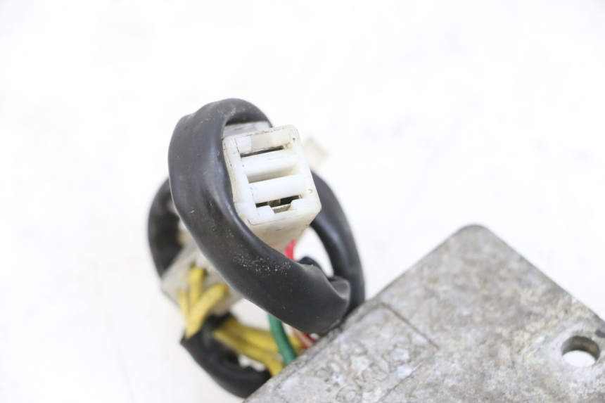 photo de REGULATEUR CHARGE ADIVA AD3 300 (2014 - 2020)