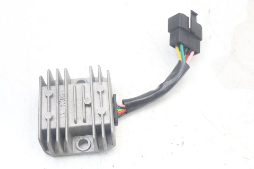 photo de REGULATEUR CHARGE KYMCO AGILITY 4T 50 (2018 - 2022)